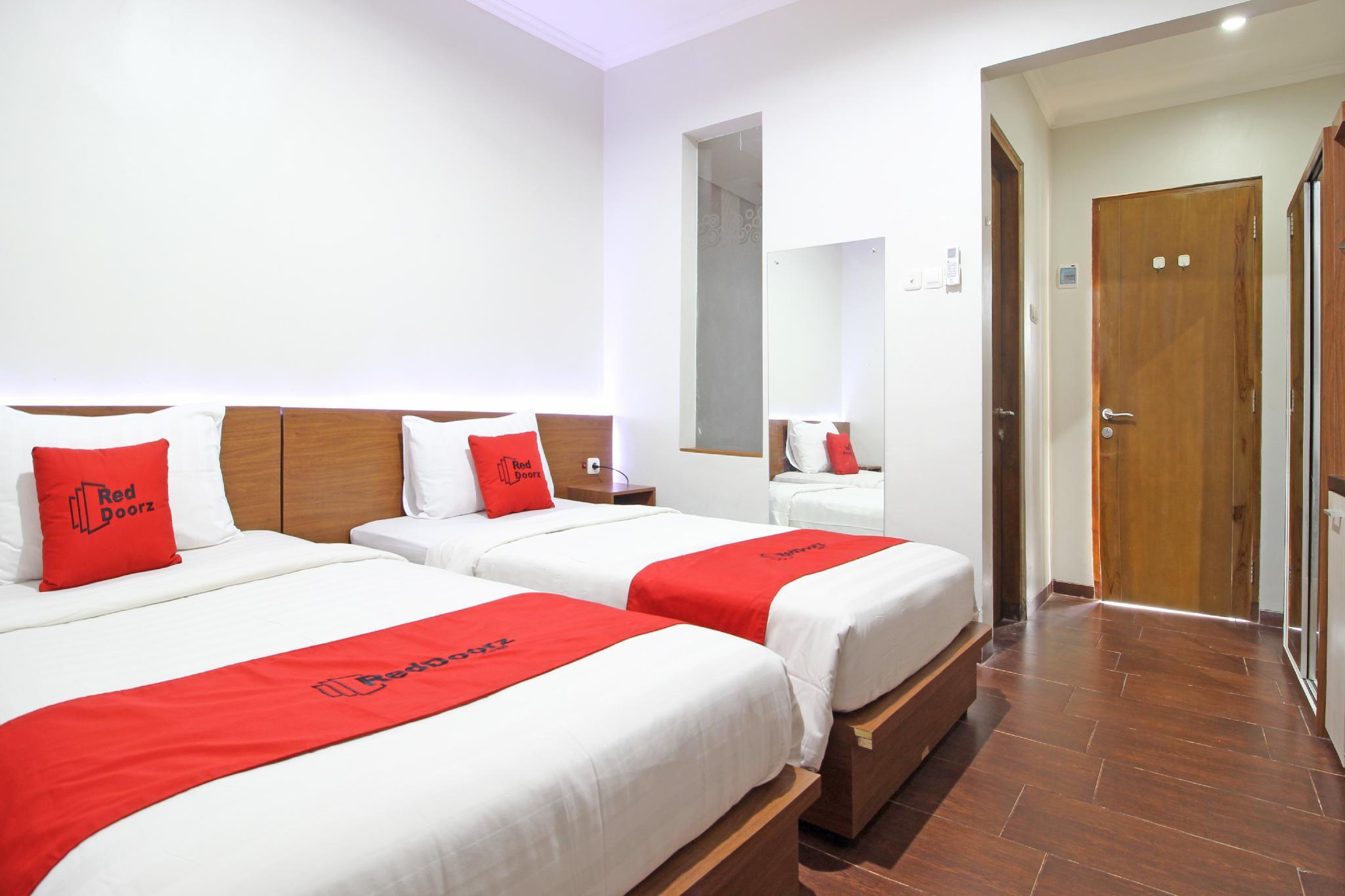 Reddoorz Near Jogja City Mall Melati Eksteriør billede