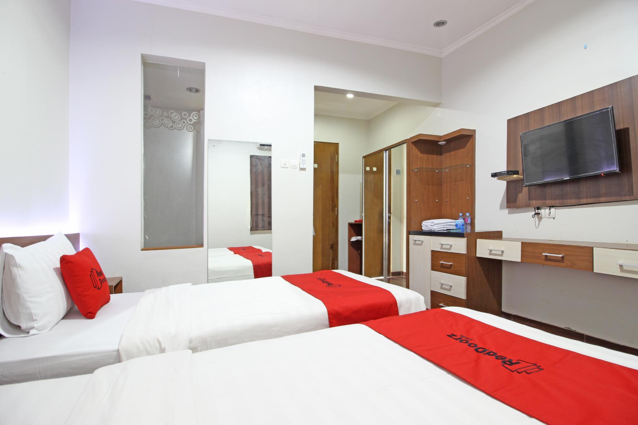 Reddoorz Near Jogja City Mall Melati Eksteriør billede
