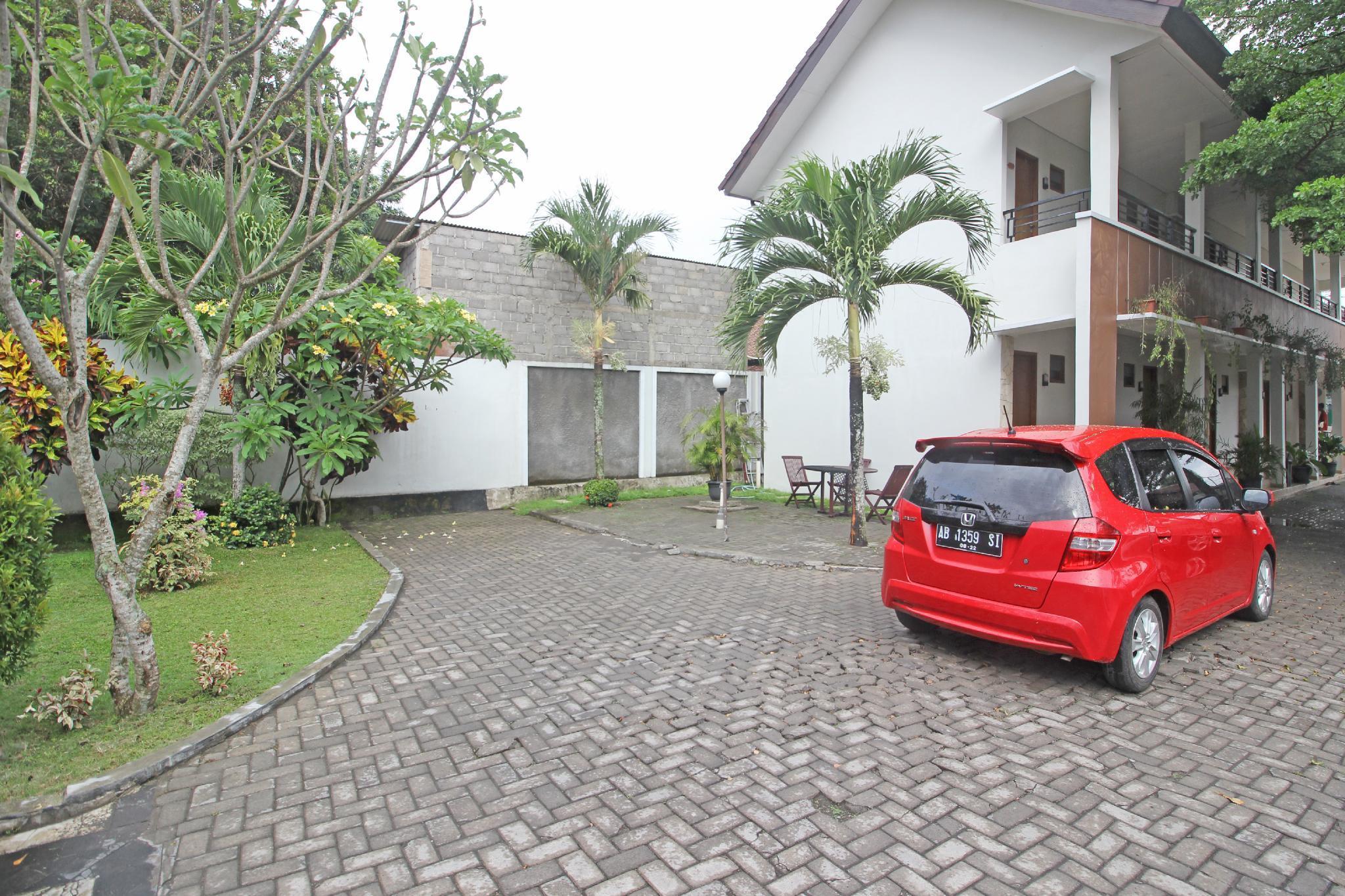 Reddoorz Near Jogja City Mall Melati Eksteriør billede