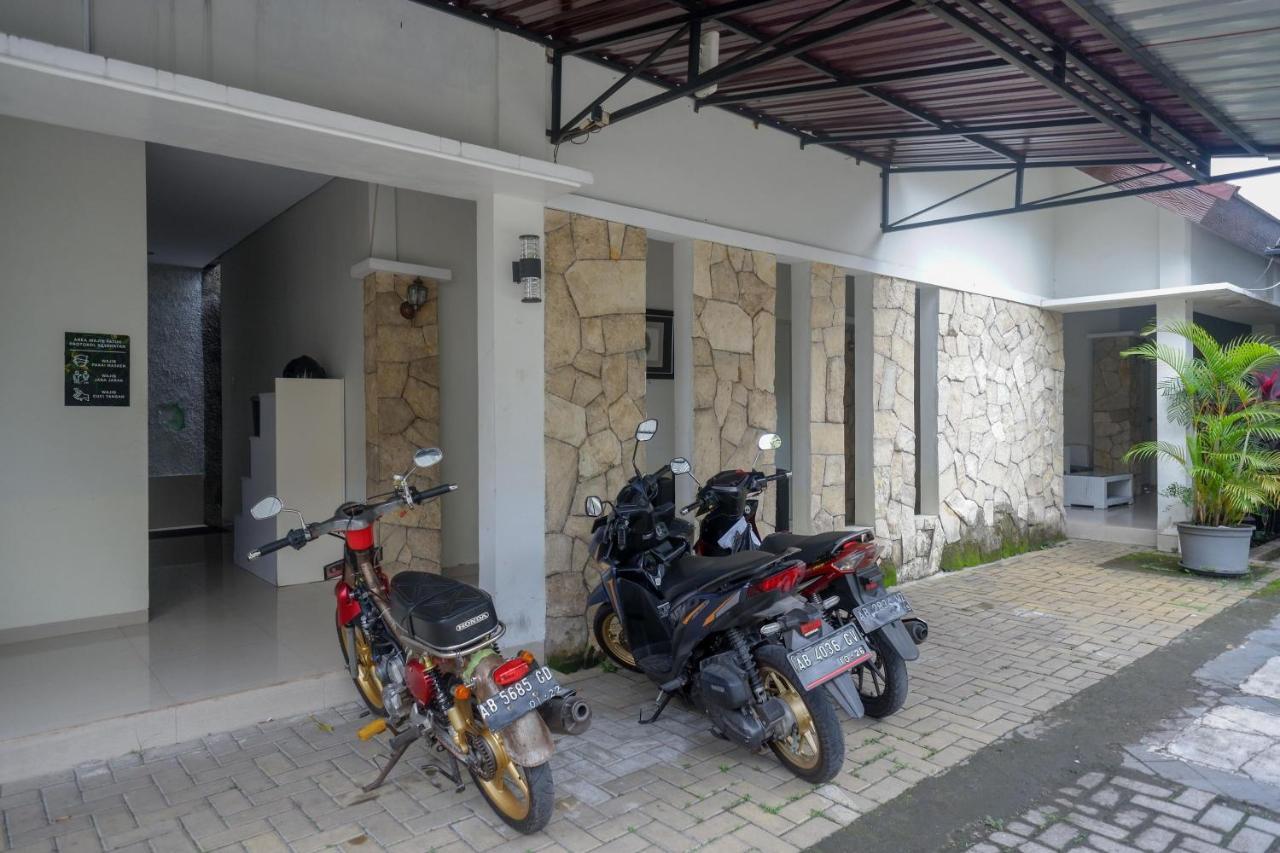 Reddoorz Near Jogja City Mall Melati Eksteriør billede